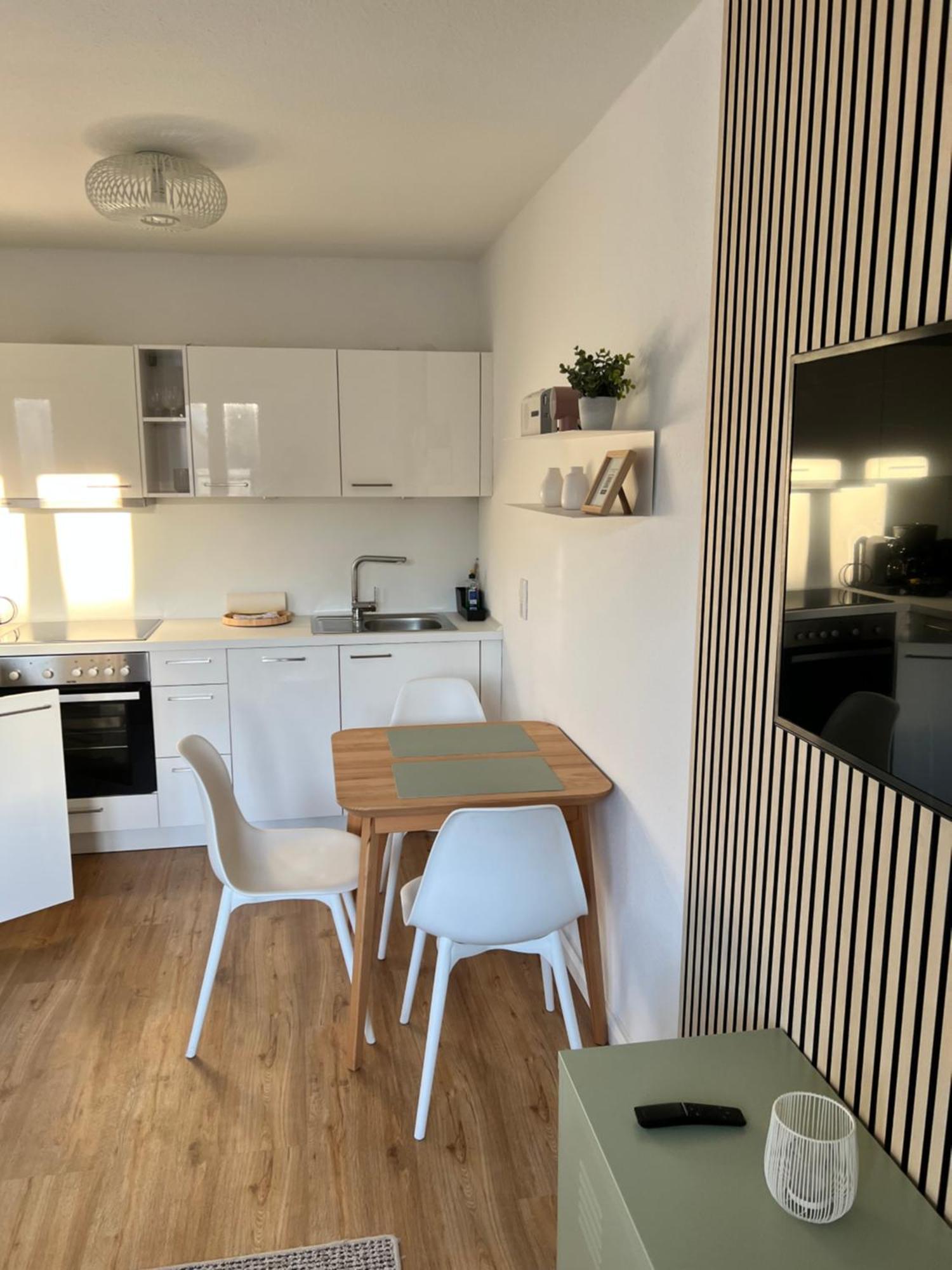 Smultron Apartment Altstadt Wißmar Eksteriør billede